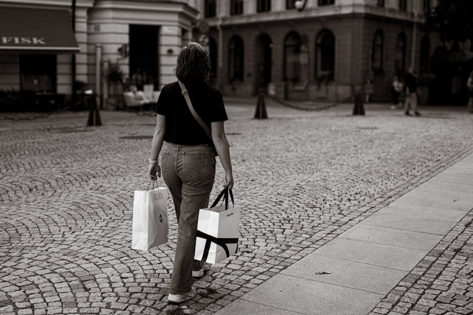 Atmospheric scene suggesting city movement and cultural connection.